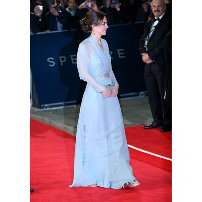 Royals bei der Bond-Premiere