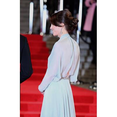 Royals bei der Bond-Premiere