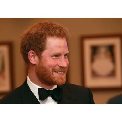 Royals bei der Bond-Premiere