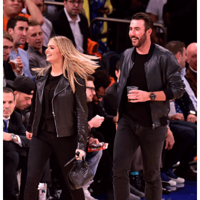 Kate Upton - Sexy in Schwarz 