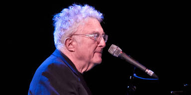 Randy Newman