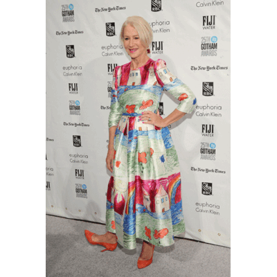 Helen Mirren - So stylisch recyclet sie ihr Kleid!