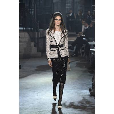 Chanel Metiers d'Art 2015/16 