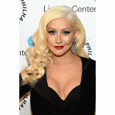 Christina Aguilera feiert ihre Kurven