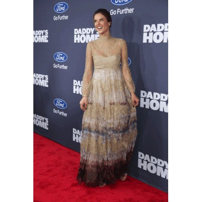 Alessandra Ambrosio im Oma-Look