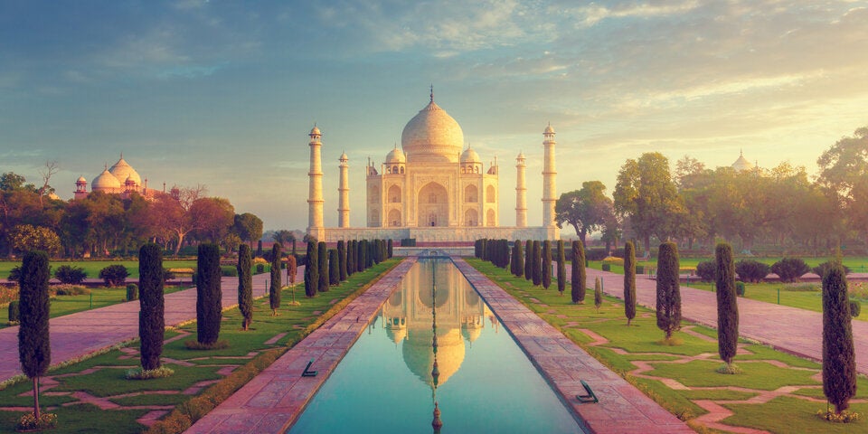 2024 muss man das farbenprächtige Land besuchen.