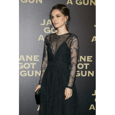 Natalie Portman überzeugt in Dior