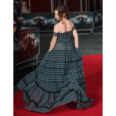 Lily James & Suki Waterhouse im Transparenz-Look 