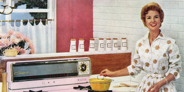 "Bullshit im Blümchenkleid": Warum das Tradwife-Phänomen gefährlich ist