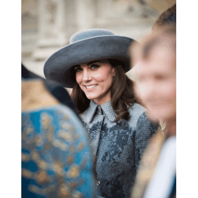 Herzogin Kate - Schön in Grau 