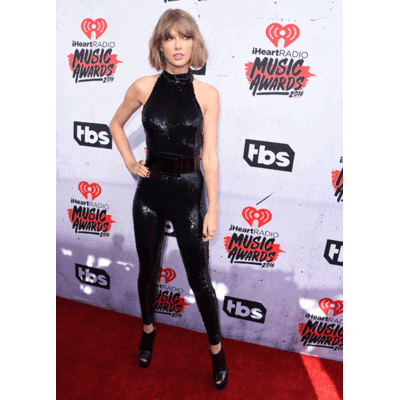Taylor Swift im Glitzer-Catsuit