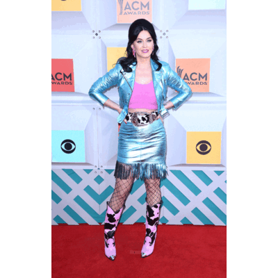 Katy Perry als schrilles Cowgirl 