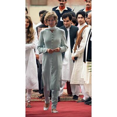 Prinzessin Diana - ihre legendärsten Looks