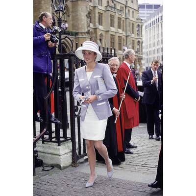 Prinzessin Diana - ihre legendärsten Looks