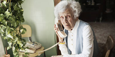 Oma von falschen Polizisten um 158.000 Euro geprellt