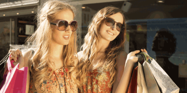 Totaler Shopping-Hype: Mega-Ansturm auf Parndorf