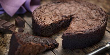 Genialer Trick: Diese skurrile Zutat macht Ihren Schoko-Kuchen extrem saftig
