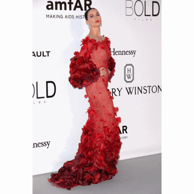 Katy Perry - Als Tango-Emoji in Cannes 