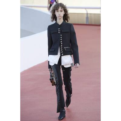 Louis Vuitton 2017 Cruise Collection