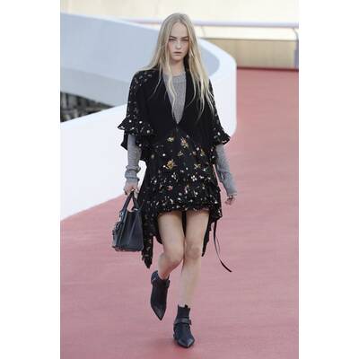 Louis Vuitton 2017 Cruise Collection