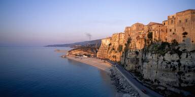 Trend oder Datenpanne? Airbnb überrascht mit seltsamen Sommerzielen