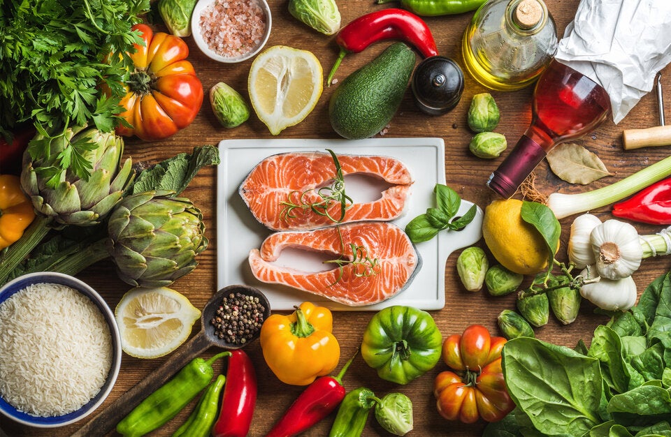 Anti-Aging-Ernährung: Mit diesen Lebensmitteln essen Sie sich jünger