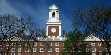 Trump friert Milliarden f&uuml;r Elite-Uni ein