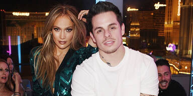 Jennifer Lopez & Casper Smart