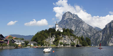Wienerin (79) st&uuml;rzt am Traunstein 150 Meter in den Tod
