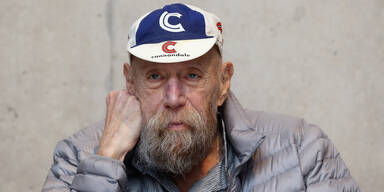 lawrence weiner