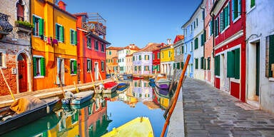 Bye bye, graues Herbstwetter: Das sind die buntesten Reiseziele weltweit