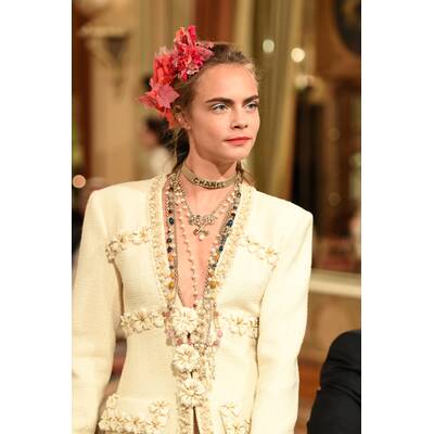 Chanel Collection des Metiers d'Art 2016/17