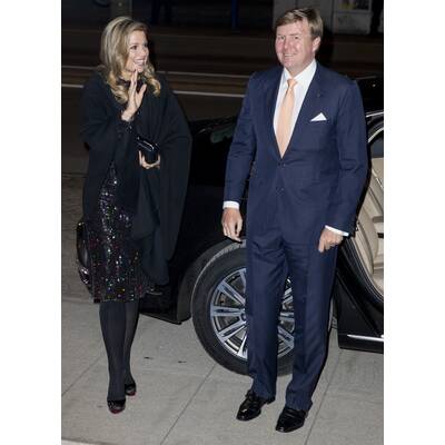 Königin Máxima im Glitzerkleid