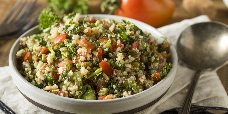 Quinoa-Gemüsesalat.