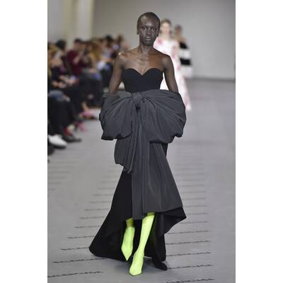 Paris Fashion Week Herbst/Winter 2017/18