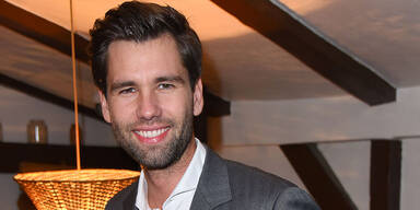 Alexander Honey Keen