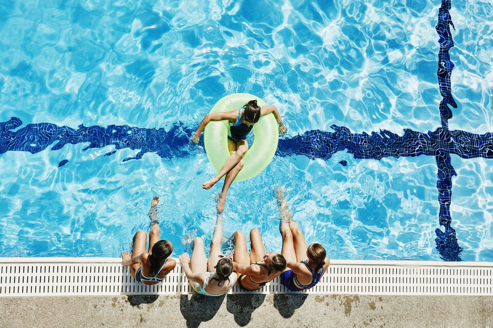Infektionsfalle Freibad: Diese Krankheiten können Sie sich beim Baden einfangen