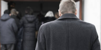 Trauerfeier gest&ouml;rt: &bdquo;Komme, um Allahs Botschaft zu verk&uuml;nden&ldquo;