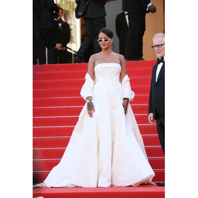 Rihanna in Cannes 2017