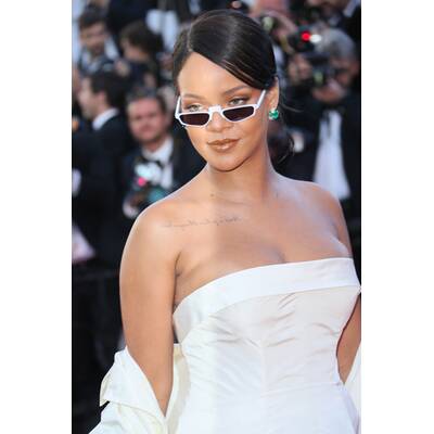 Rihanna in Cannes 2017