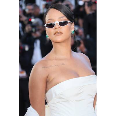 Rihanna in Cannes 2017