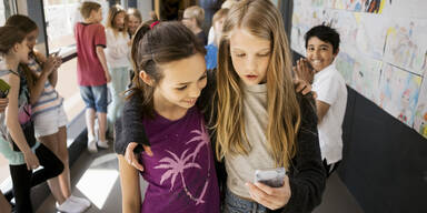 Kinder Schule Handy