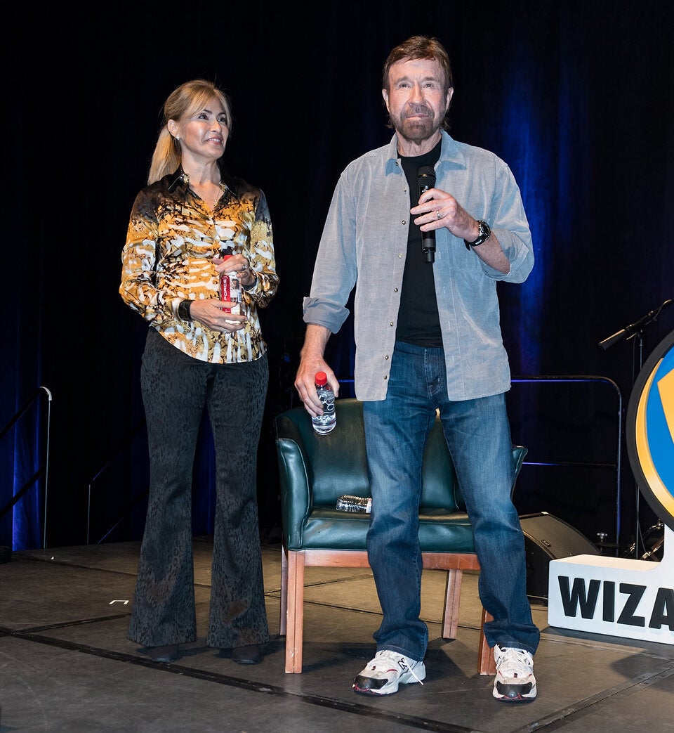 Chuck Norris mit Ehefrau Geena