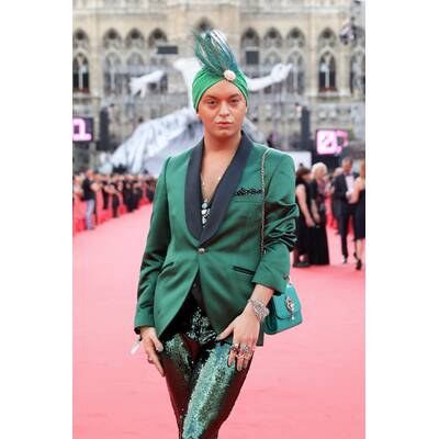 Best Dressed - Life Ball 2017