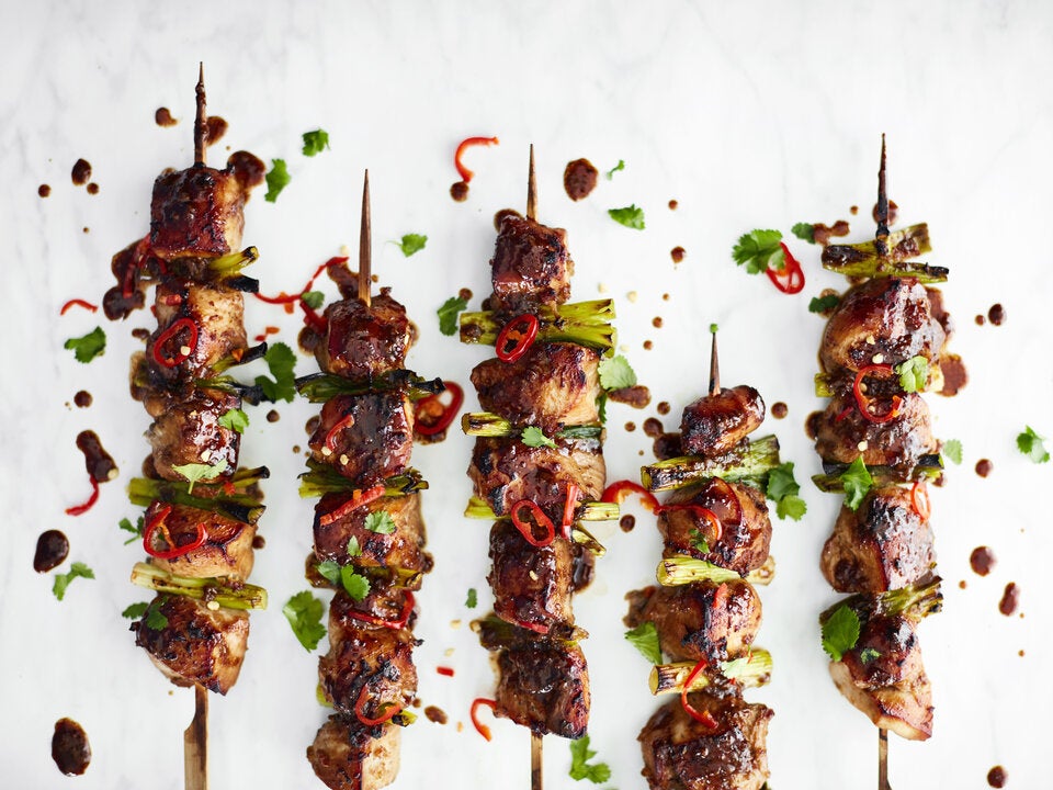 Asiatische Gerichte: Wie Sie Frühlingsrollen, Dumplings und Co. zubereiten