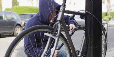 fahrraddieb symbolfoto