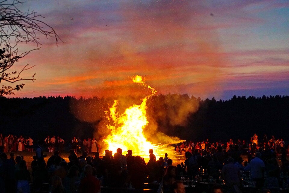 Längster Tag des Jahres: Die schönsten Rituale zur Sommersonnenwende