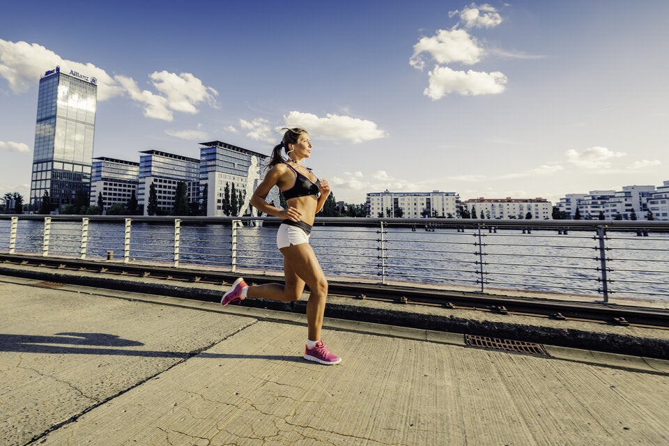 Laut Experte: So lange müssen Sie WIRKLICH joggen, um abzunehmen