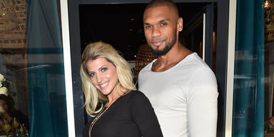 Influencerin Sarah Harrison: 3-jährige Tochter Corona-positiv