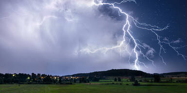 Russland-Tief! Gewitter-Front crasht Fr&uuml;hlingswetter